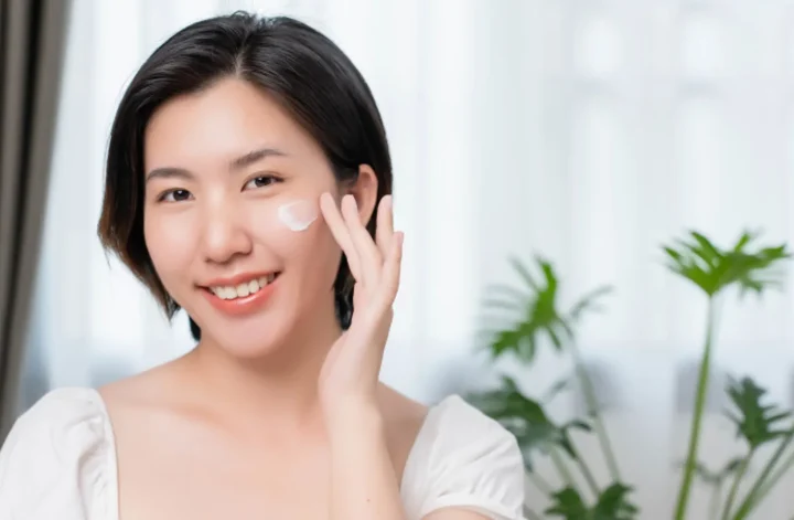 apakah ganti skincare harus jeda berapa hari