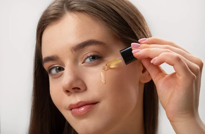apakah serum vit c boleh dipakai setiap hari