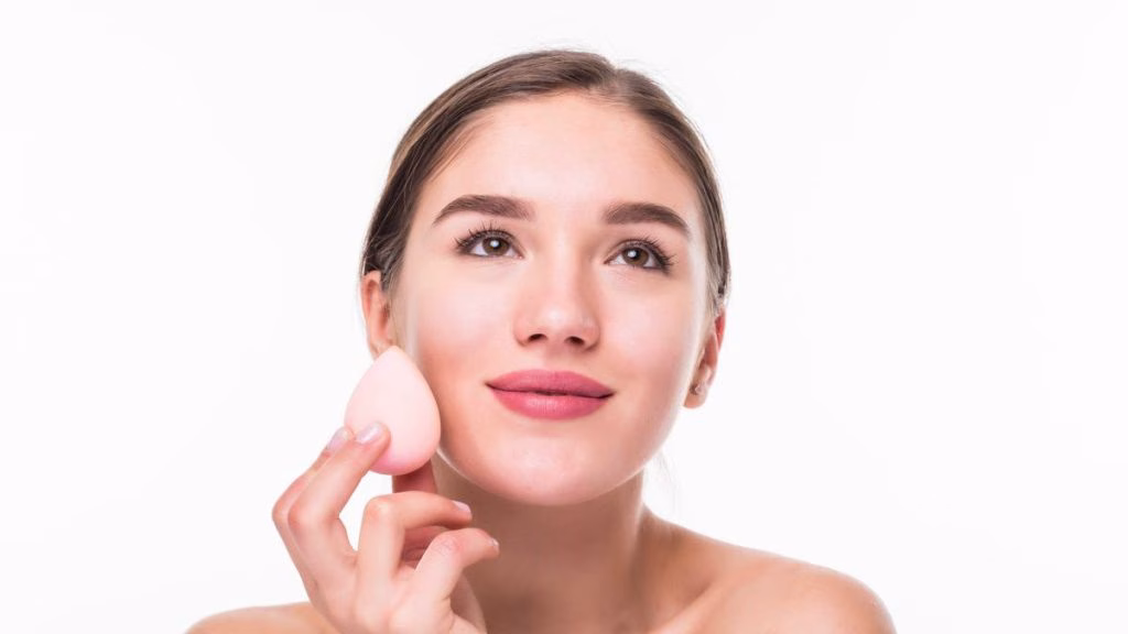 bolehkah memakai bedak setelah memakai sunscreen