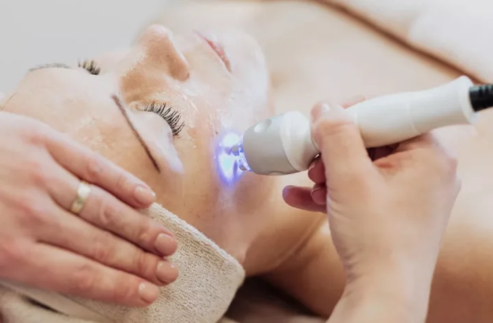 harga laser wajah