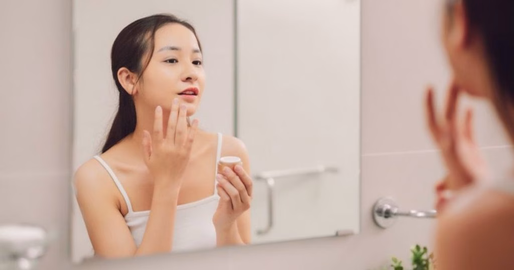 kenapa saat memakai toner wajah panas