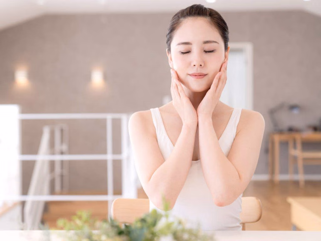 perbedaan cleanser dan facial wash