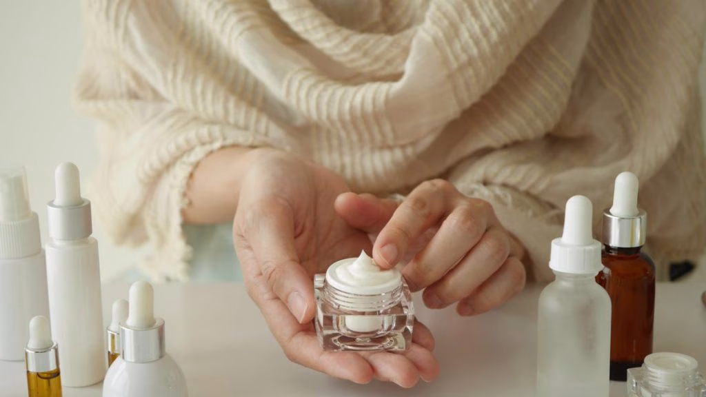 apakah setelah skincare malam harus langsung tidur