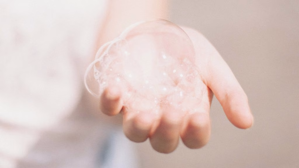 Cara Double Cleansing untuk Kulit Bersih dan Sehat