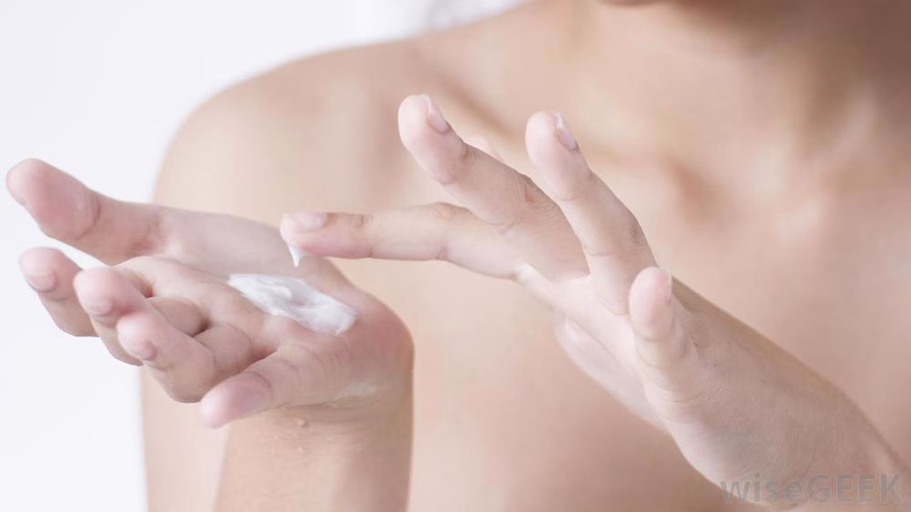 Body Serum Brightening: Rahasia Kulit Tubuh Cerah dan Sehat Secara Alami