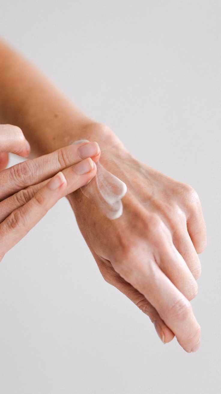 Cara Memakai Body Lotion yang Benar untuk Kulit Sehat dan Lembap