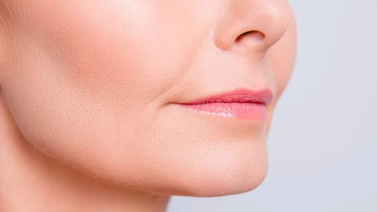 Tips Praktis Menghilangkan Smile Line untuk Kulit Lebih Halus dan Segar