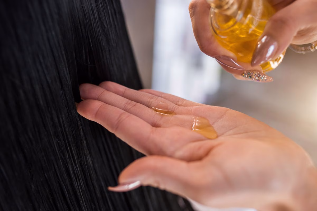 Manfaat Hair Oil untuk Rambut Sehat dan Berkilau Setiap Hari