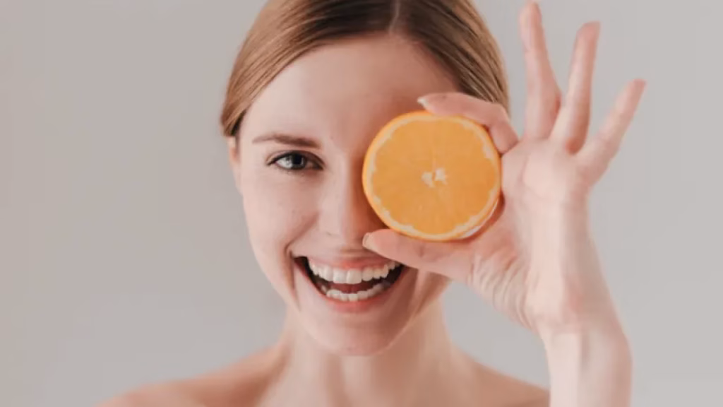 Manfaat Vitamin C untuk Wajah yang Bisa Kamu Rasakan Sendiri