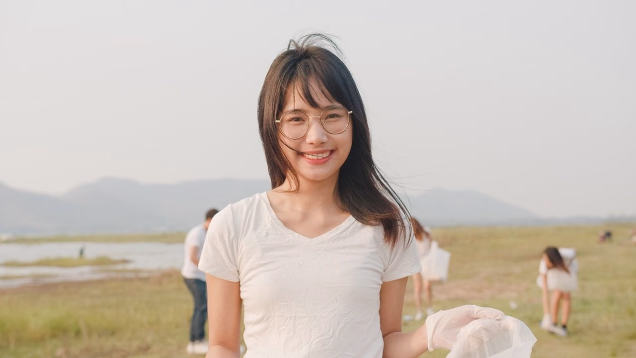 Poni Korea untuk Wajah Bulat yang Bikin Kamu Tampak Lebih Fresh