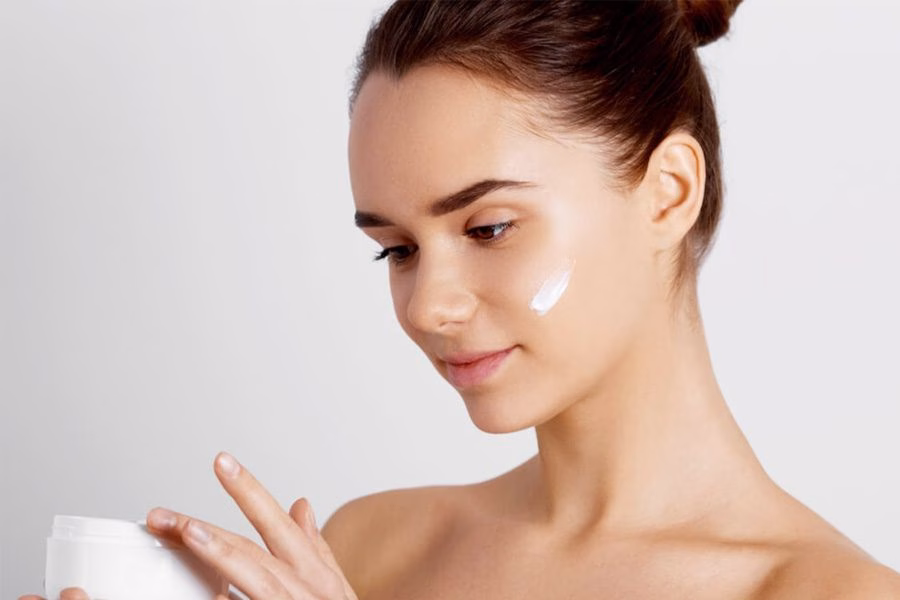 Tanda Cocok Memakai Cream Collagen untuk Kulit yang Lebih Sehat