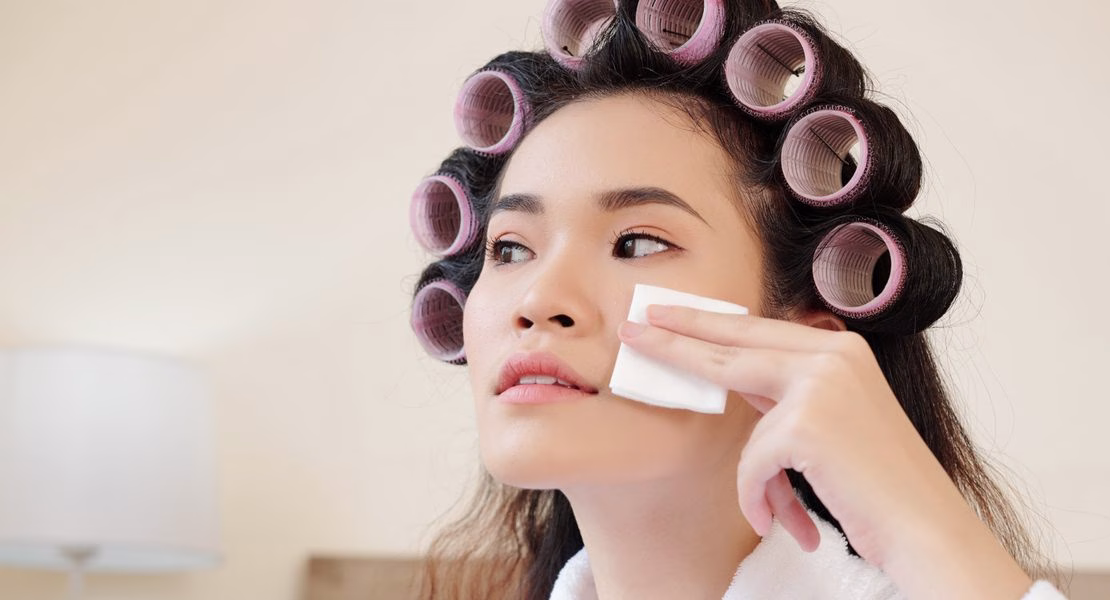 Astringent Adalah: Buat Kulit Kamu Terasa Bersih dan Fresh Sepanjang Hari
