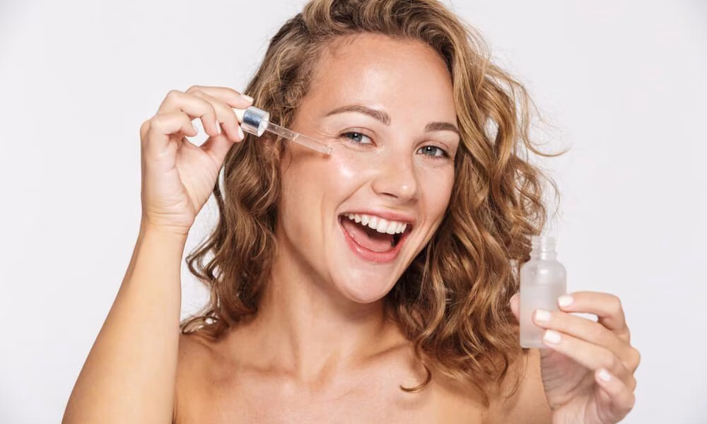 Cara Kerja Peeling Serum yang Perlu Diketahui Sebelum Memakai