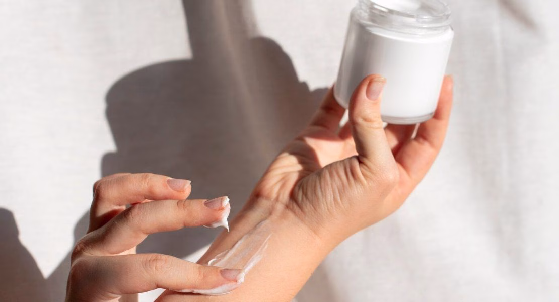 Cara Pakai Body Cream yang Tepat Supaya Kulit Tetap Lembap dan Nyaman Sepanjang Hari