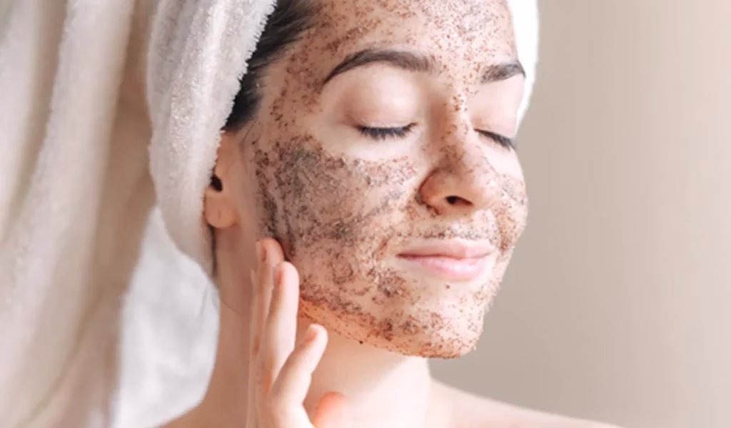 Face Scrub Adalah Rahasia Kulit Cerah dan Halus yang Bikin Wajahmu Tampak Lebih Segar