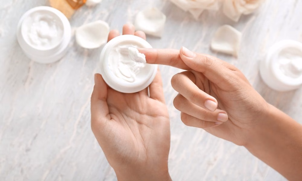 Manfaat Sodium Hyaluronate untuk Wajah yang Sering Terlewatkan dalam Rutinitas Harian