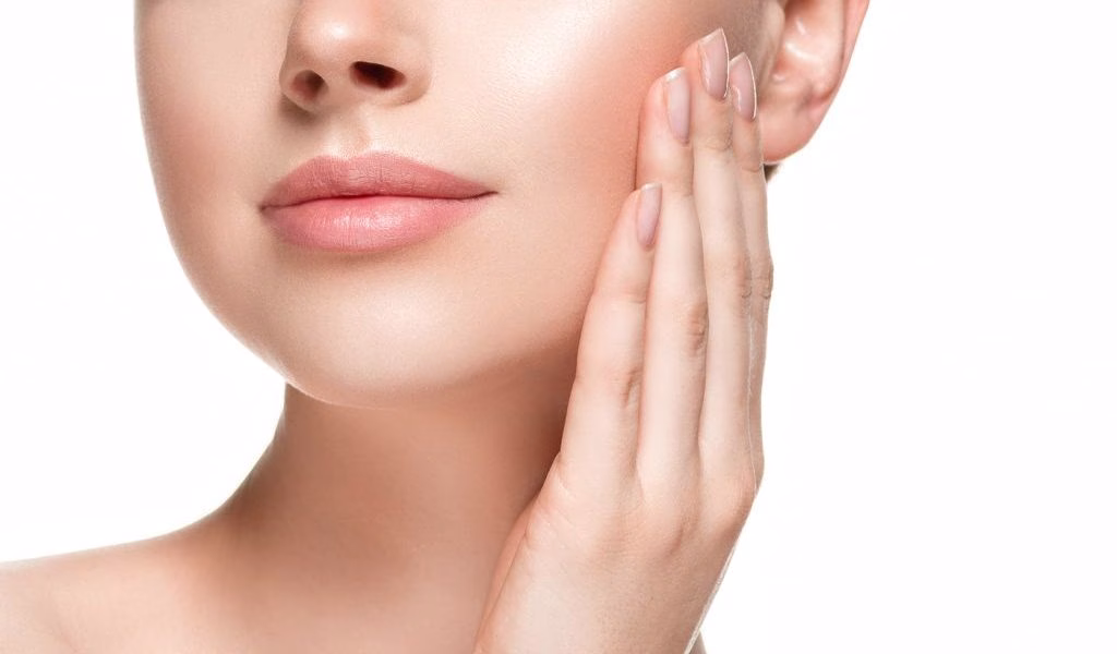 Face Sculpting: Rahasia Wajah Lebih Tirus, Tegas, dan Bercahaya Tanpa Harus ke Klinik