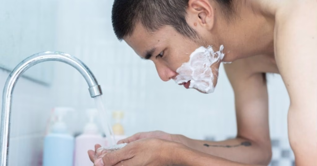 Sabun Cuci Muka Pria: Cara Memilih yang Tepat untuk Kulit Bersih dan Bebas Minyak