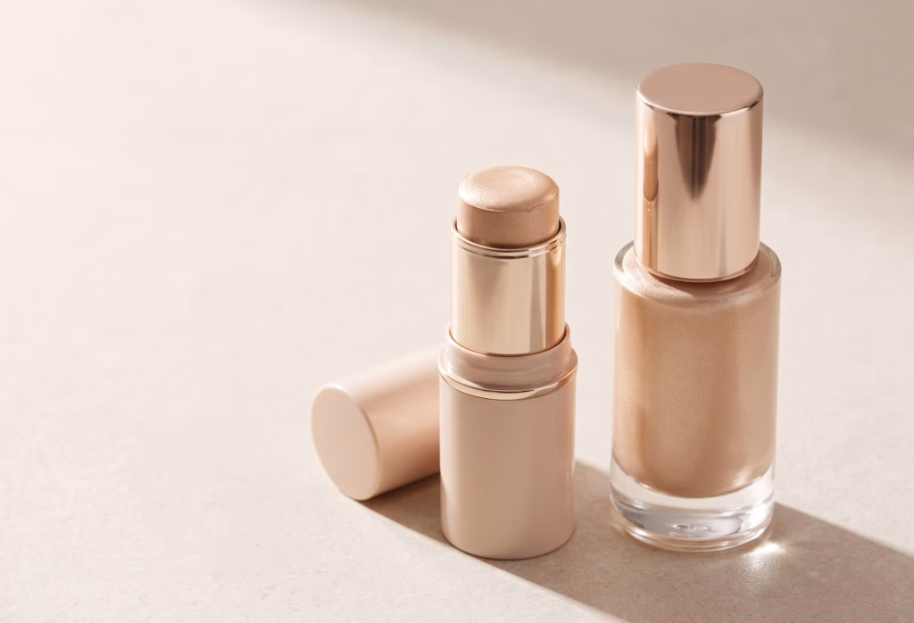 Highlighter Buat Apa? Kenali Manfaat dan Cara Pakainya untuk Makeup